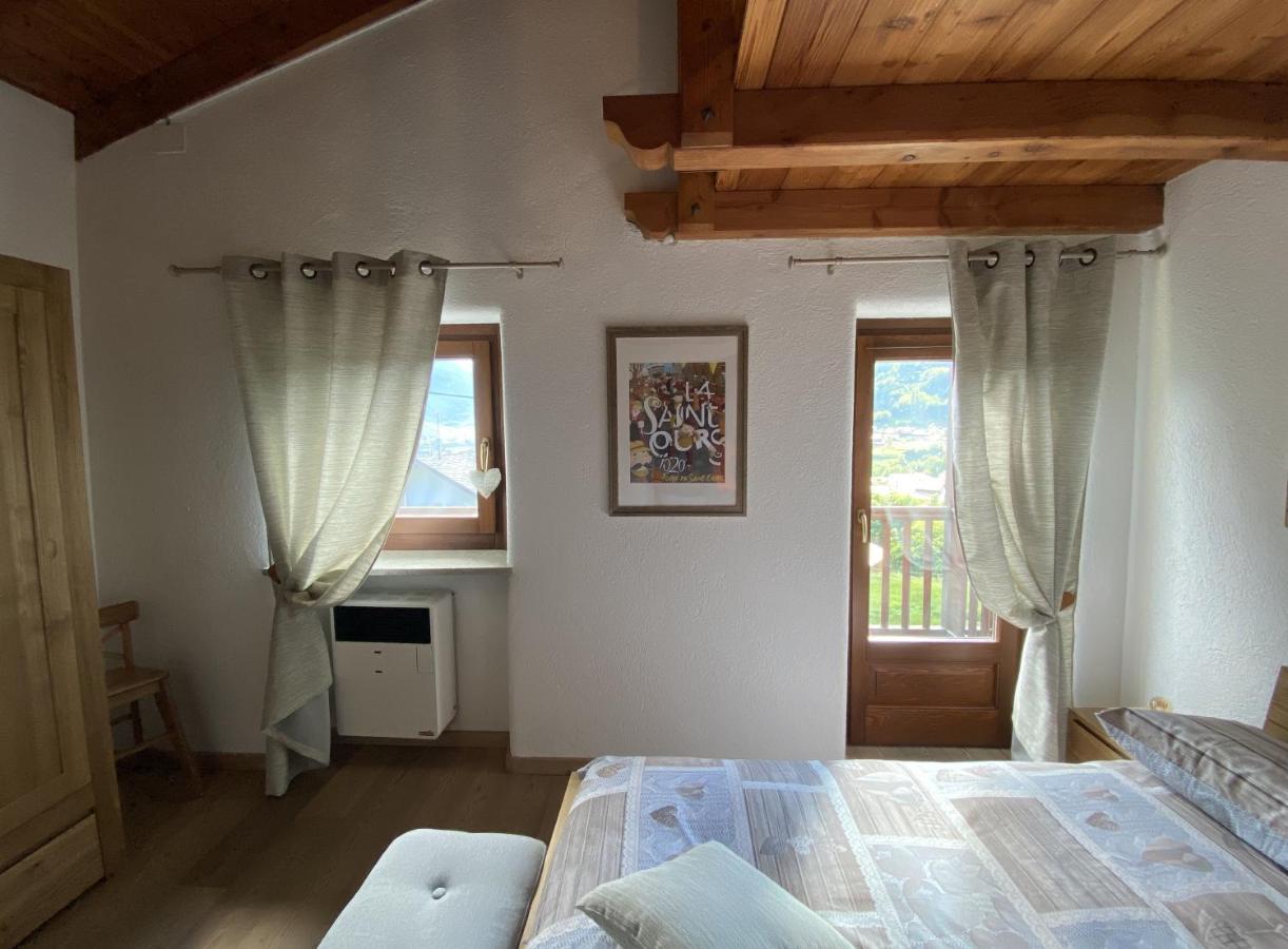 Apartament Grenier Du Coeur Aosta Zewnętrze zdjęcie