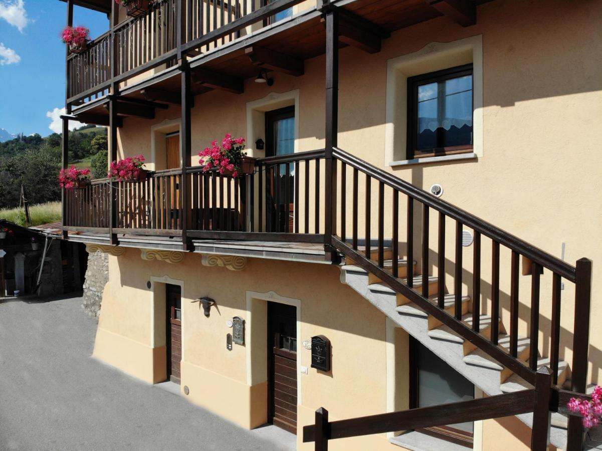 Apartament Grenier Du Coeur Aosta Zewnętrze zdjęcie