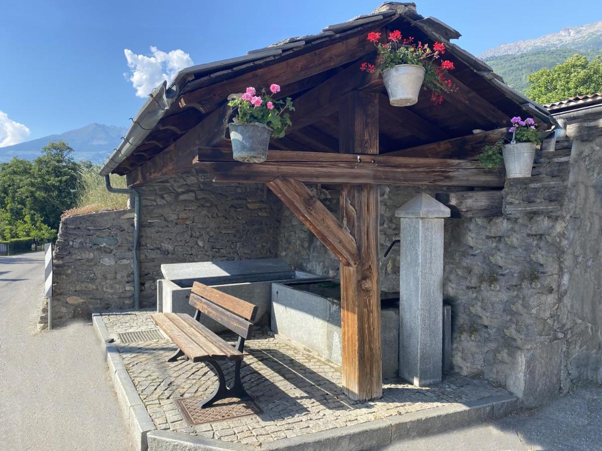 Apartament Grenier Du Coeur Aosta Zewnętrze zdjęcie